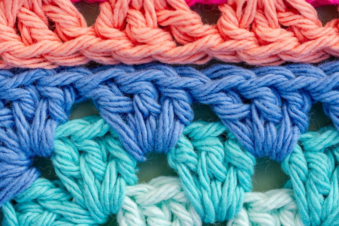 Granny’s haken: zo maak je het klassieke vierkantje stap voor stap